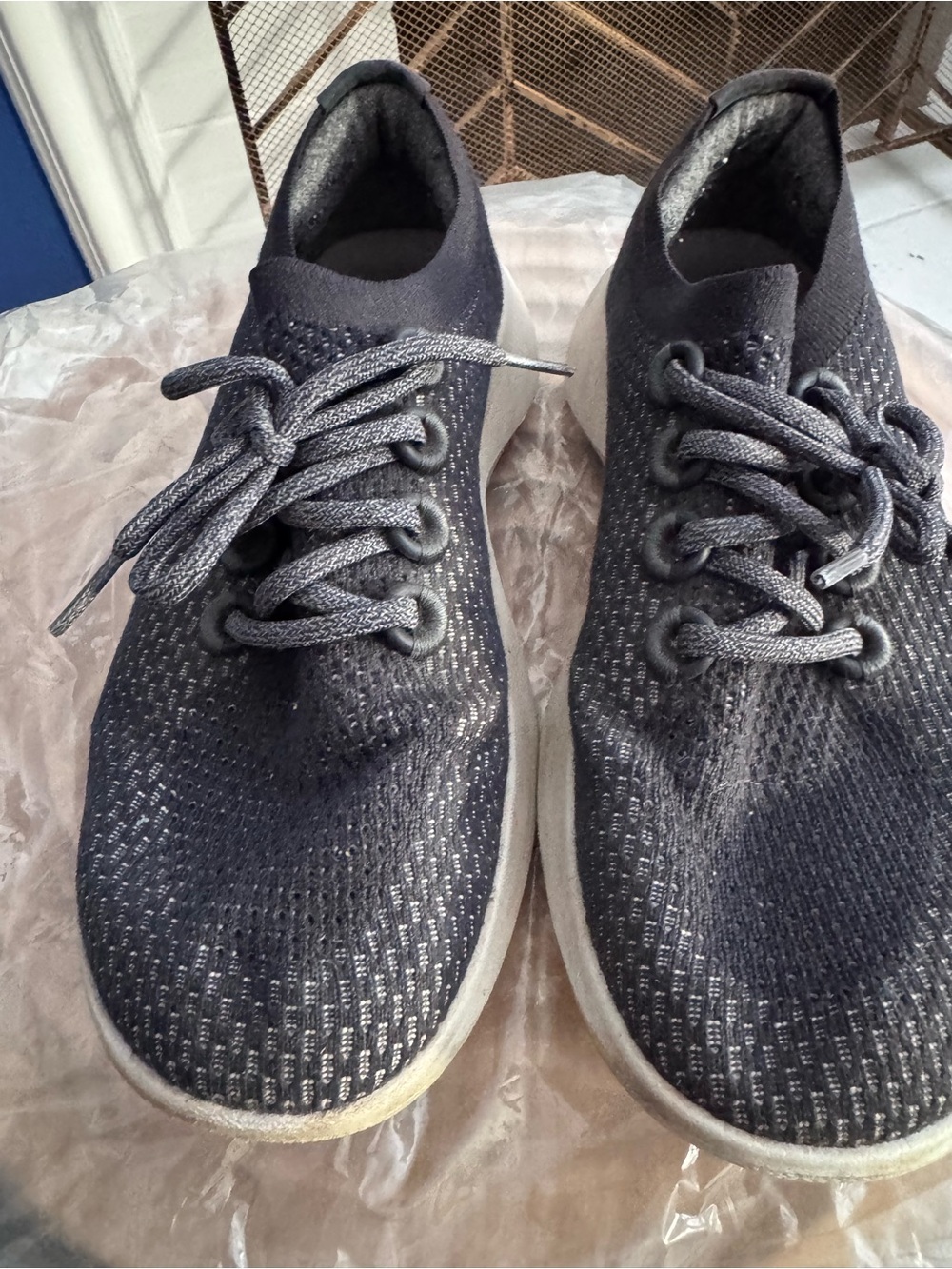allbirds Men's Dark Gray Knit Lace-Up Sneakers Sz 9